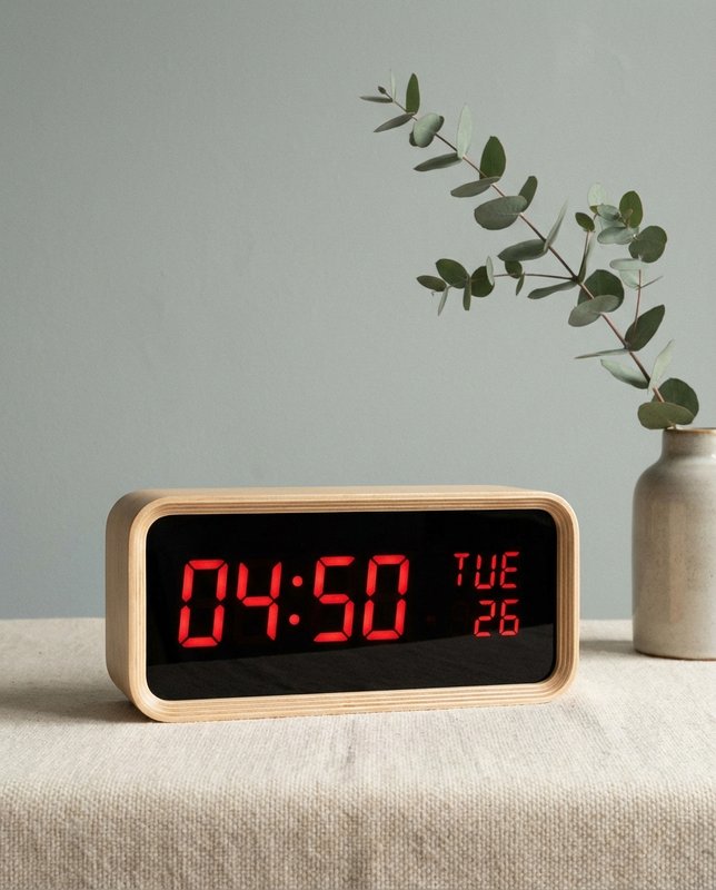 Orologi Digitali Karlsson